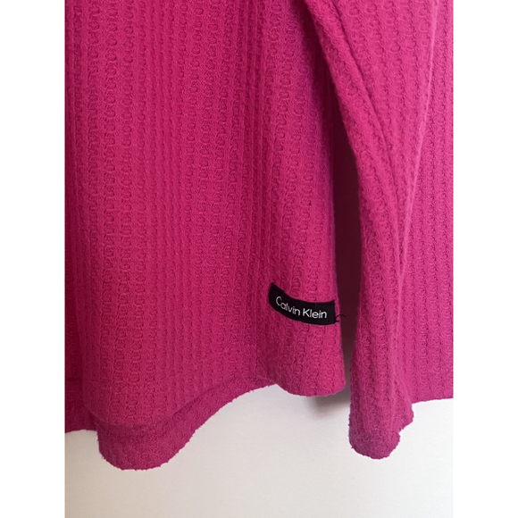 🛍️3 for $20🛍️
Calvin Klein Waffle Knit Top Women’s XL Hot Pink V-Neck Honeycomb - Picture 2 of 5